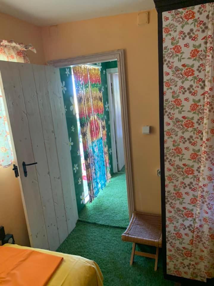 Bungalow "Pod Varbata" Lozenets Eksteriør bilde